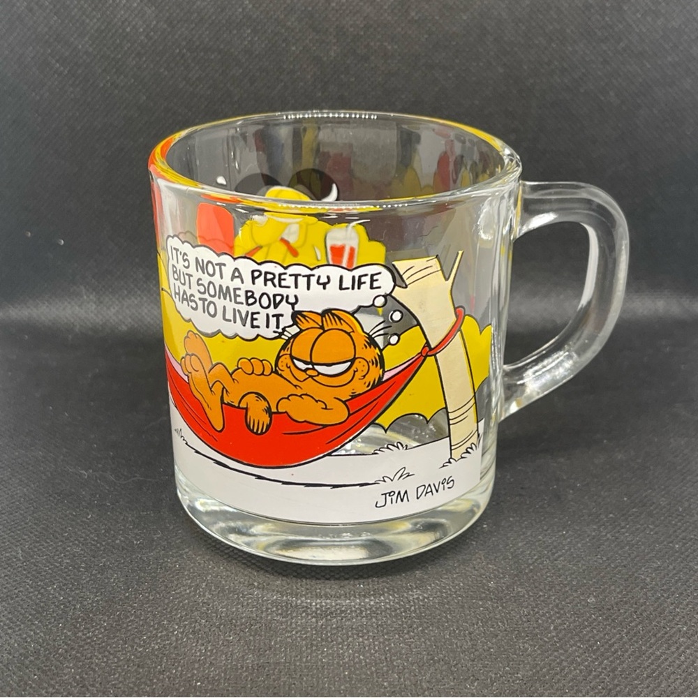 McDonald's 1978 Limited Edition Garfield‎ Glass Mug Vintage Collectible
